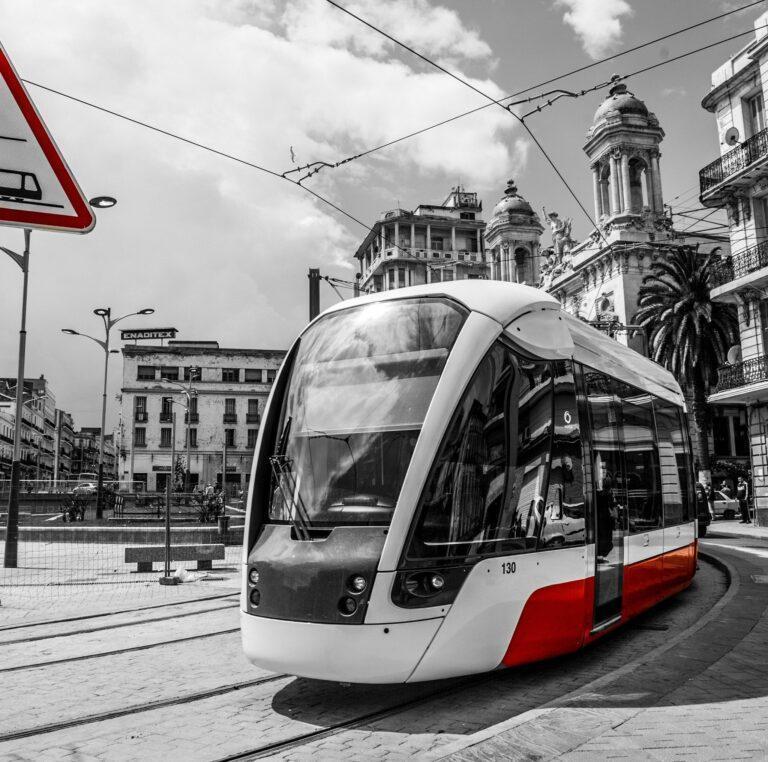 Oran et les futures joies du tramway